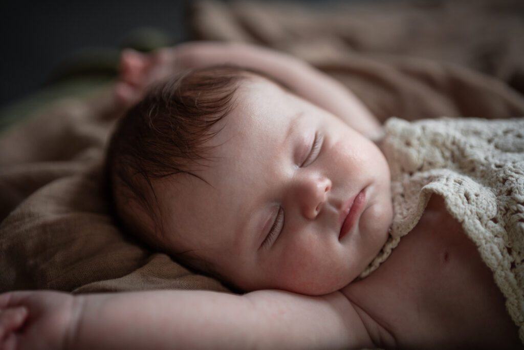 32 Newbornshooting Zwillinge50